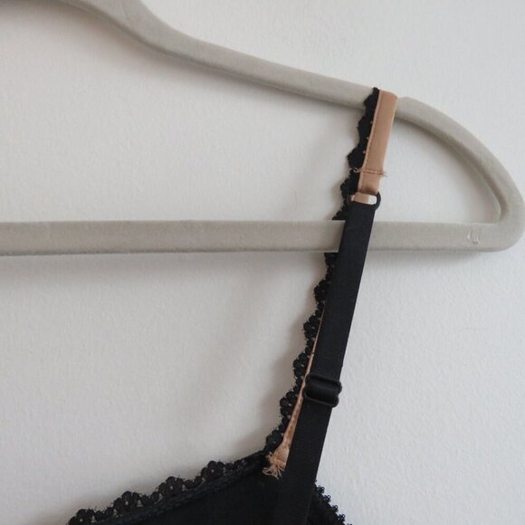 VICTORIA'S SECRET VERY SEXY Gold Black Lace Bustier Bra Goth Fairy - Size 34B - Picture 11 of 15